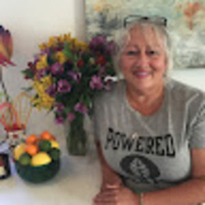 Meet your Posher, April